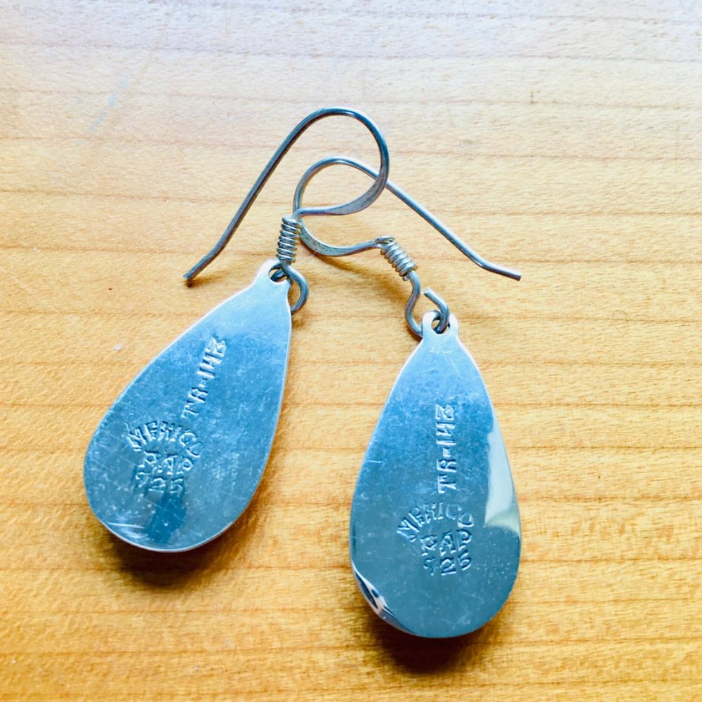 Mexican Pierced Cut-out Sterling Silver Teardrop Earrings - Picture 3 of 5